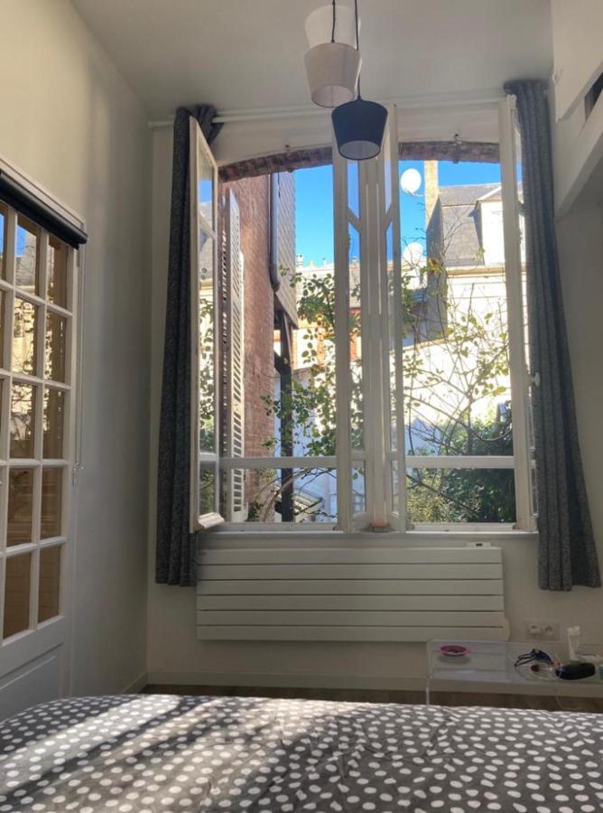 Comme Une Maison, Duplex Terrasse Hypercentre De Trouville Exterior foto